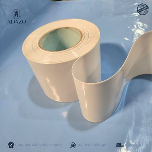 Mang-PVC-mau-trang-duc