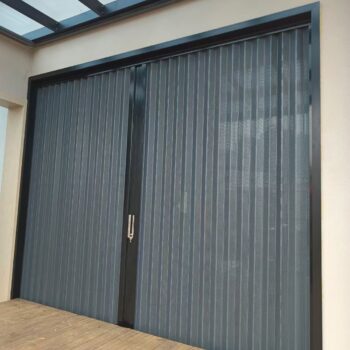 Cửa xếp lá nhôm 1