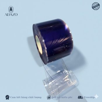 Mang-nhua-pvc-deo-mau-xanh
