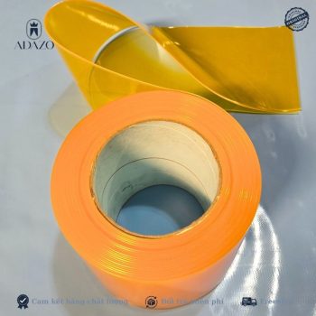 Mang-nhua-pvc-vang-trong
